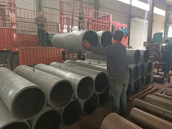 Ceramic-Lined Wear-Resistant Pipe