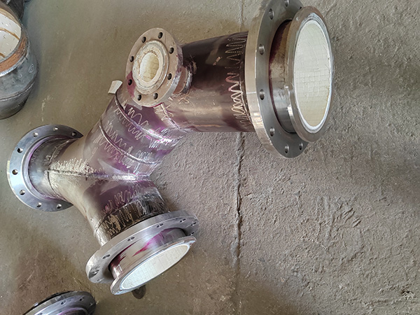 Ceramic-Patch Wear-Resistant Pipe